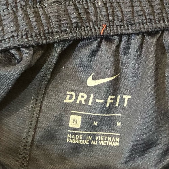 NWOT NIKE Men’s Basketball Shorts Blue and Red Dry-Fit Sz M - Picture 4 of 7